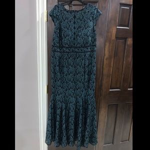 Nightway green dress